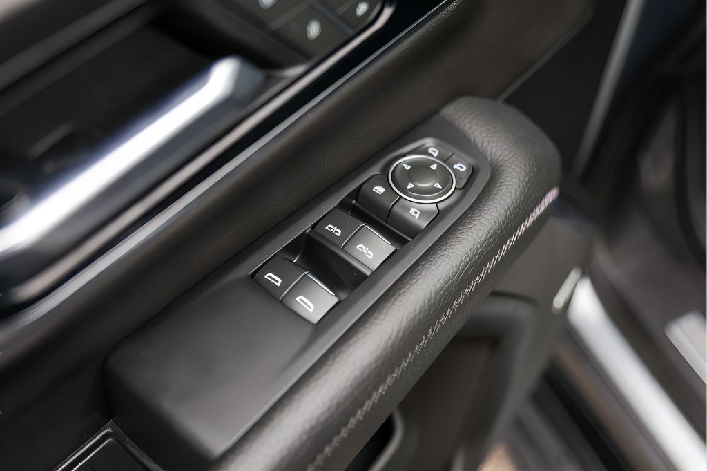 Used Car 2025 Gmc Yukon  Denali For Sale Under $80,000 In Austin, Texas