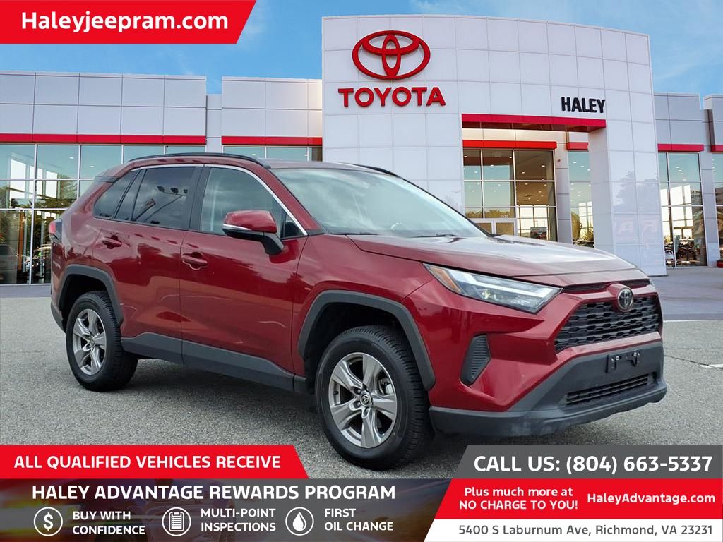 2025 Toyota RAV4 XLE FWD