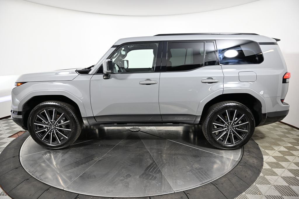 Thumbnail: 2025 Lexus GX - 2