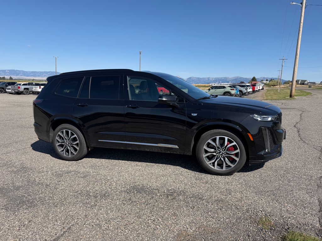 Used 2025 Cadillac XT6 SUV