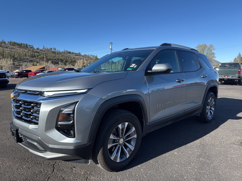 View vehicle photo 3