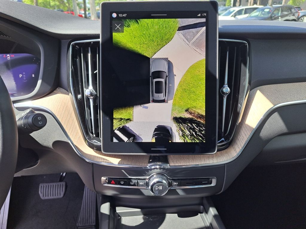 2026.6.6白龍霊晶　新潟産天然白水晶 New Crystal White Metallic 2026 Volvo XC60 Plus for Sale in Miami