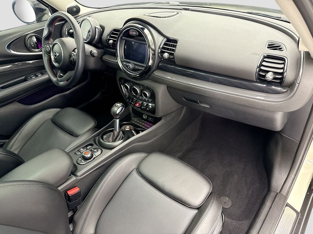 Thumbnail: 2019 MINI Cooper Clubman - 15