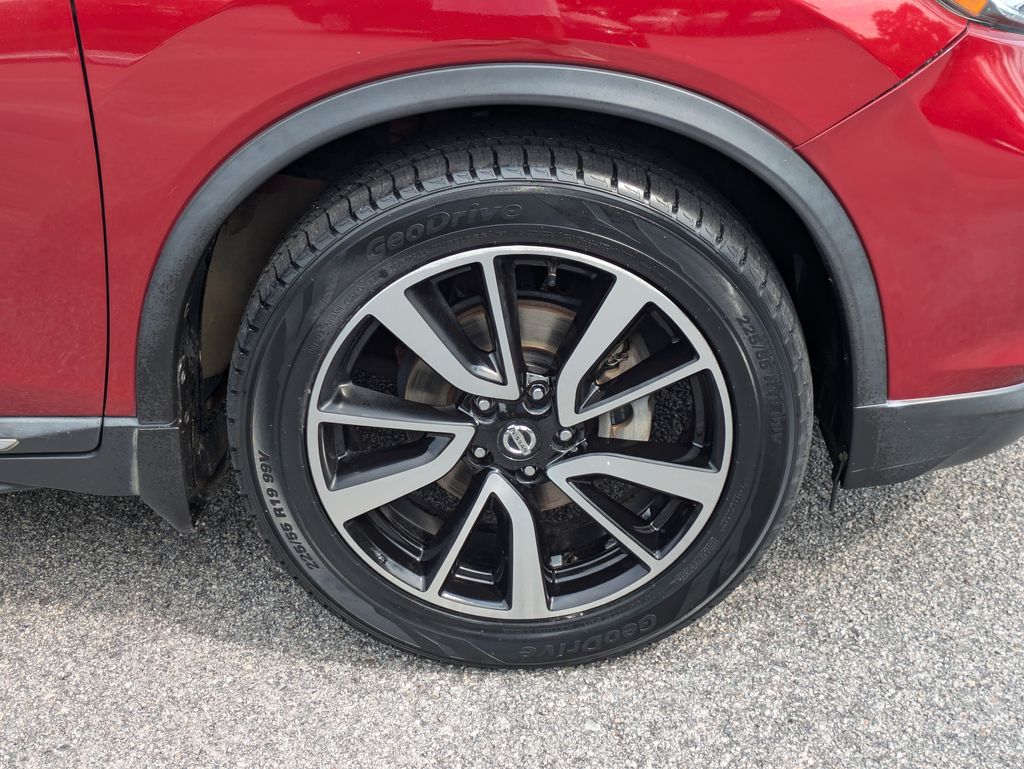 Used 2020 Nissan Rogue SUV