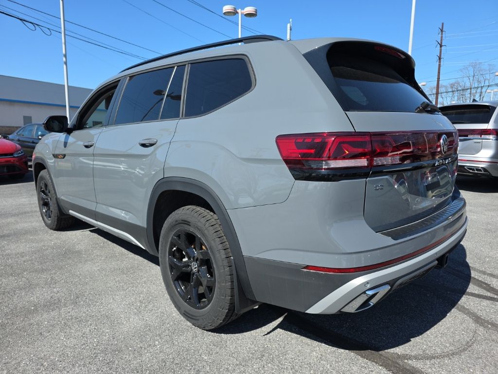 2026 Volkswagen Atlas 2.0T Peak Edition - 6