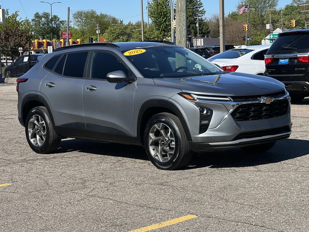 View vehicle photo 7