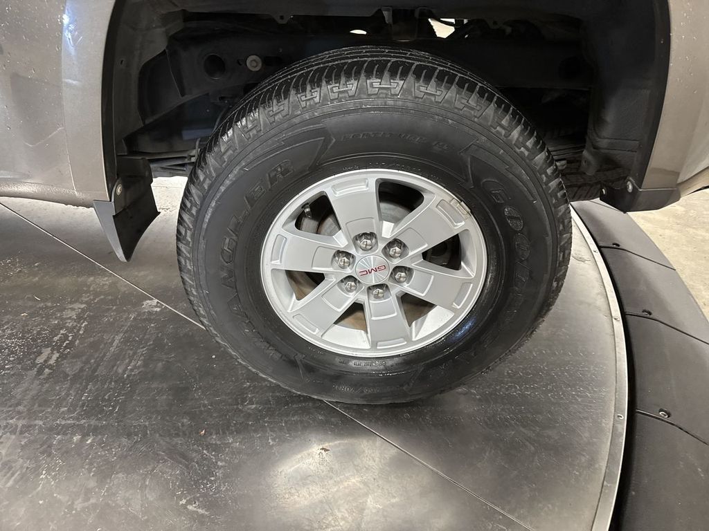 used 2015 GMC Canyon car, priced at $16,835