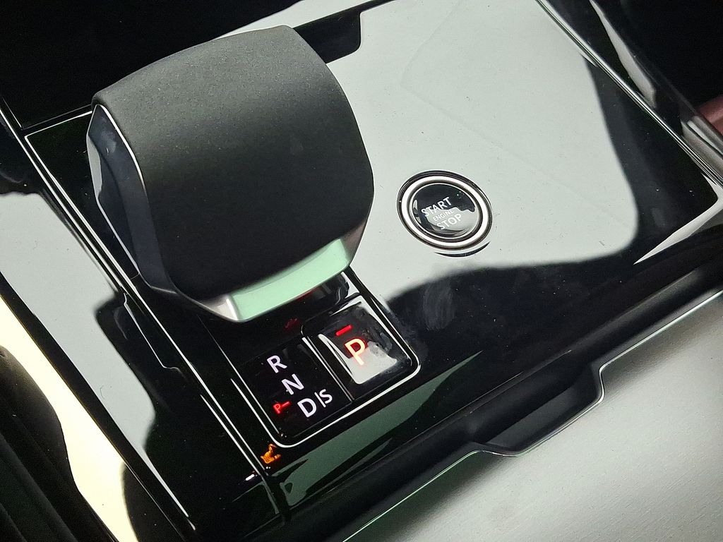 Thumbnail: 2026 Land Rover Range Rover Sport - 12