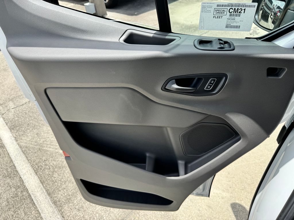 New 2026 White Ford Base image 27