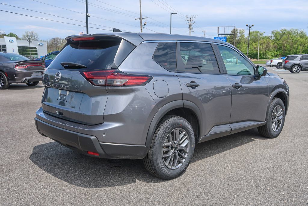 2024 Nissan Rogue S FWD