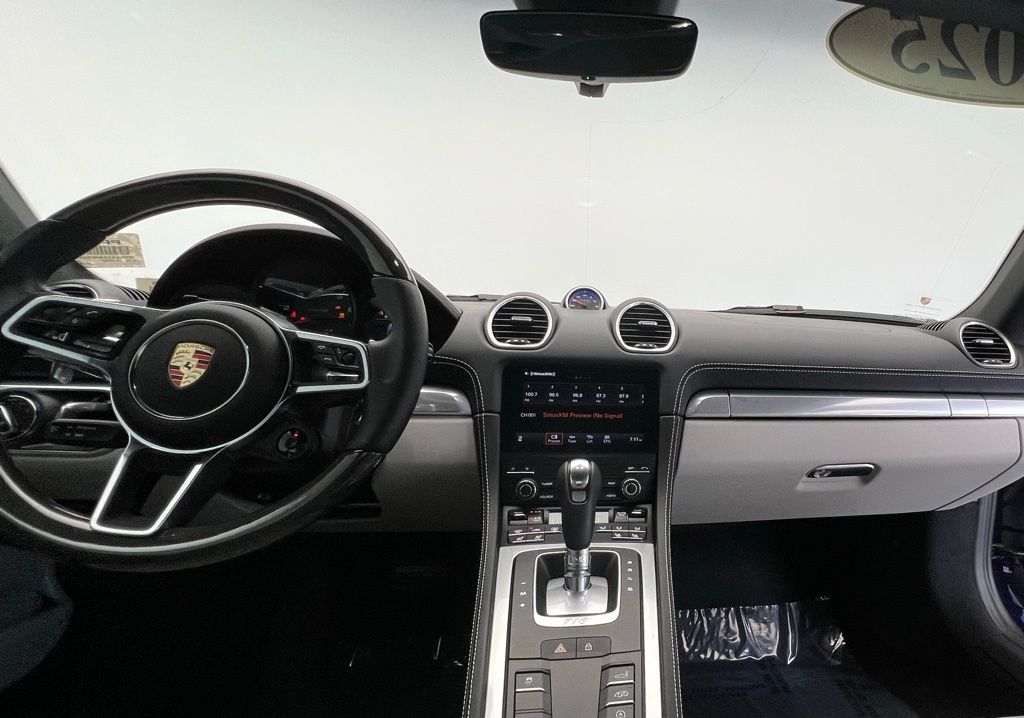 Thumbnail: 2025 Porsche 718 Cayman - 6