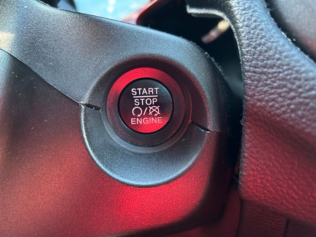 Thumbnail: 2019 Jeep Compass - 28