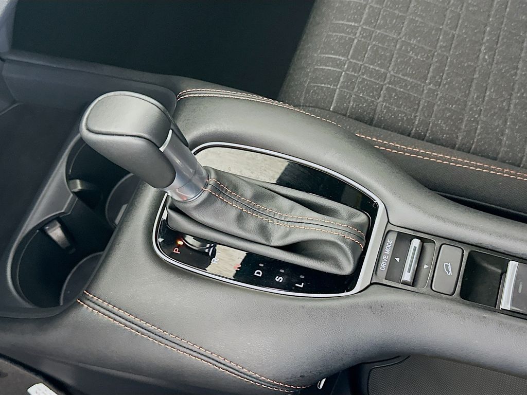2025 Honda HR-V Sport 16