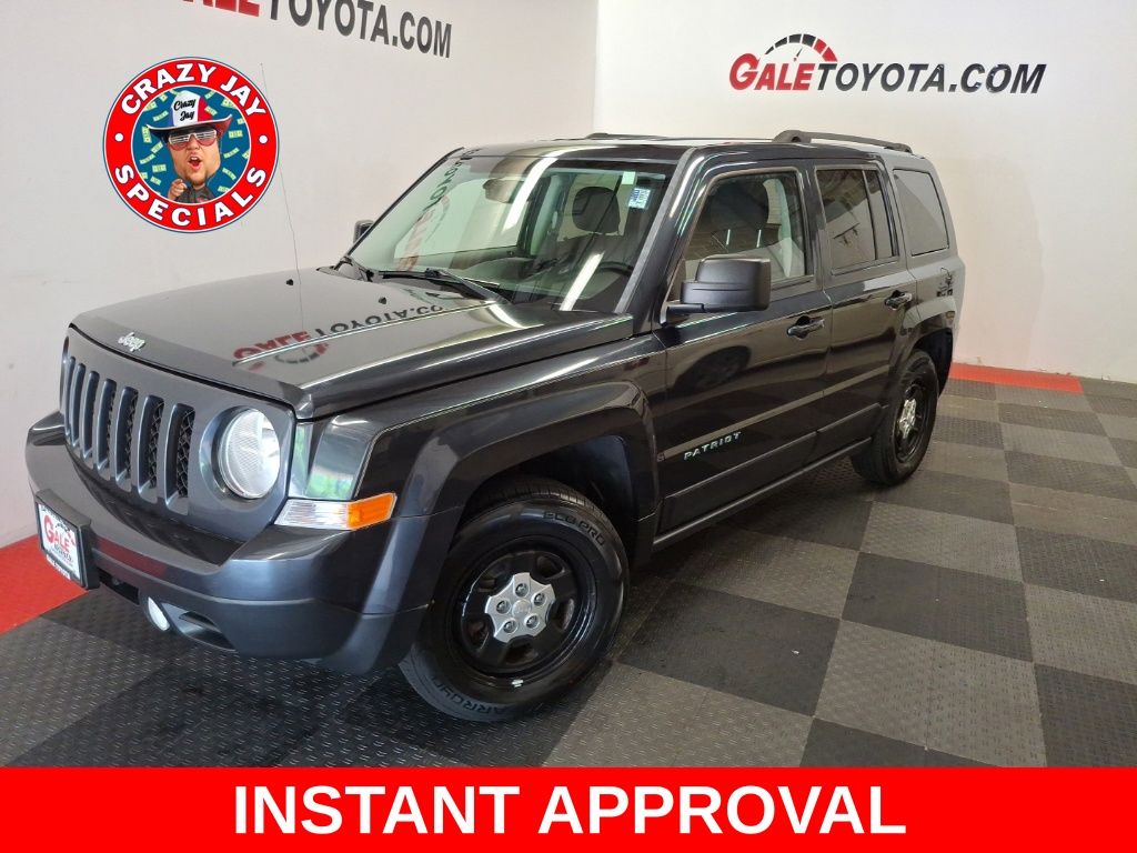 Gray (Maximum Steel Metallic Clearcoat) 2016 Jeep Patriot SUV / Crossover Front-Wheel Drive Continuously Variable Transmission