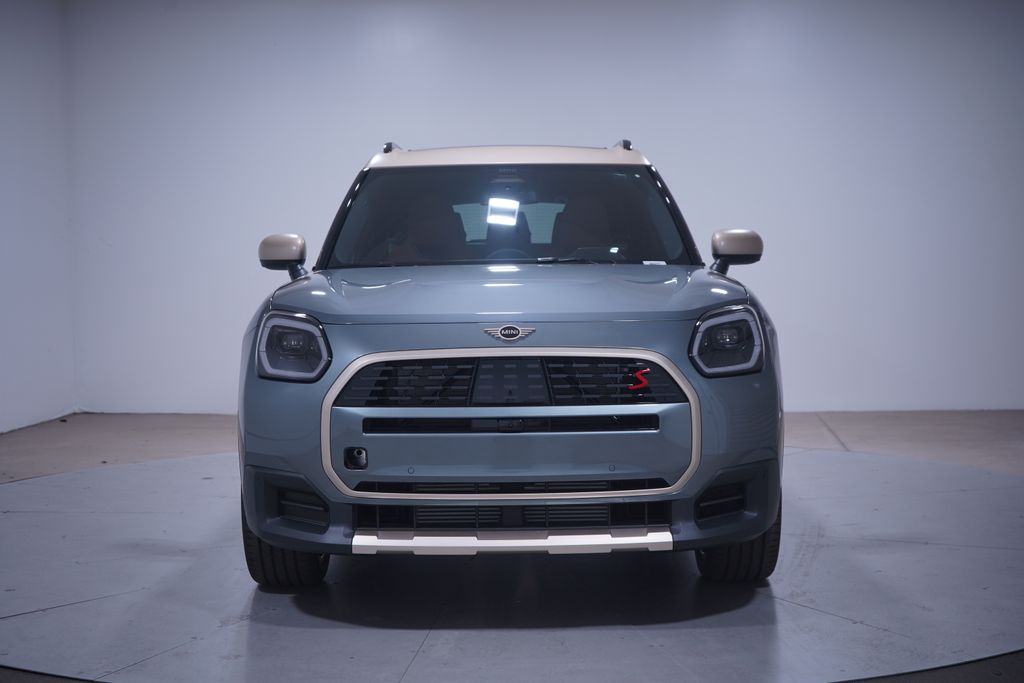 2025 MINI Cooper Countryman Iconic 4