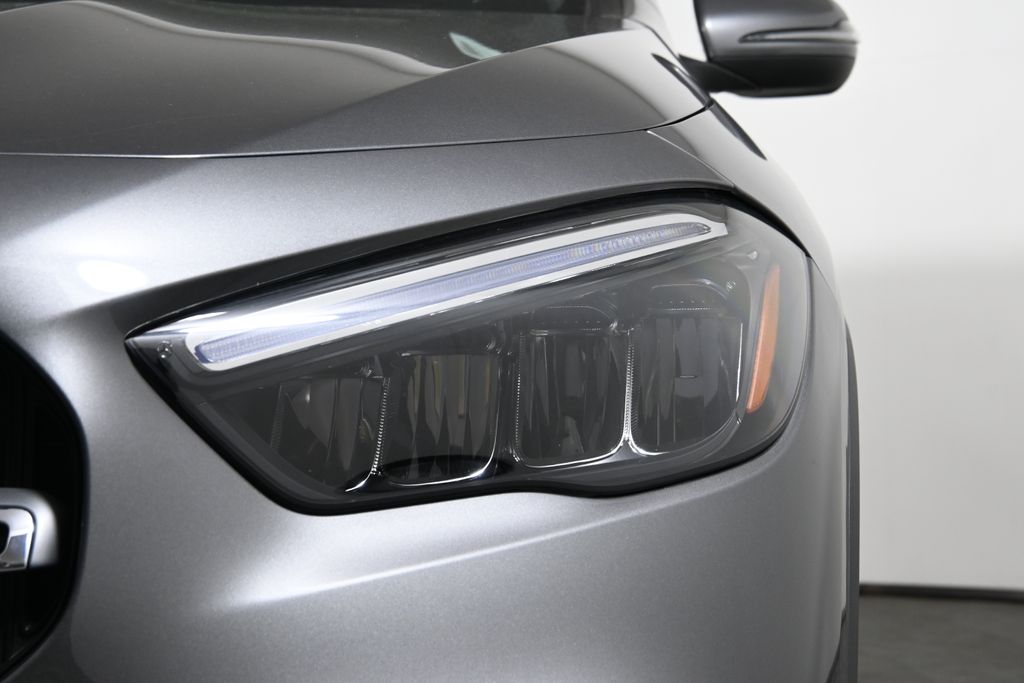 Thumbnail: 2026 Mercedes-Benz GLA - 10