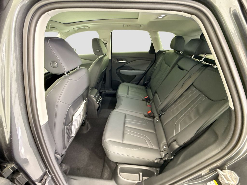 Thumbnail: 2026 Audi Q3 - 20