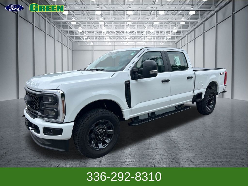 2026 Ford F-250 Super Duty XL Crew Cab 4WD