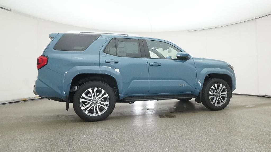 Thumbnail: 2025 Toyota 4Runner - 30