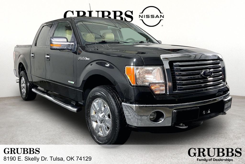 Tuxedo Black Metallic 2012 Ford F-150 Pickup Truck Four-Wheel Drive 6-Speed Automatic