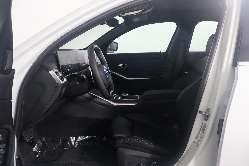 2025 BMW 3 Series 330i 5