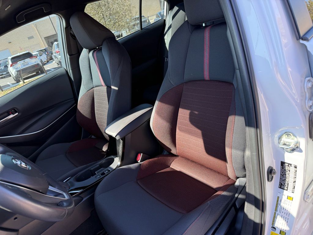 Thumbnail: 2023 Toyota Corolla - 13