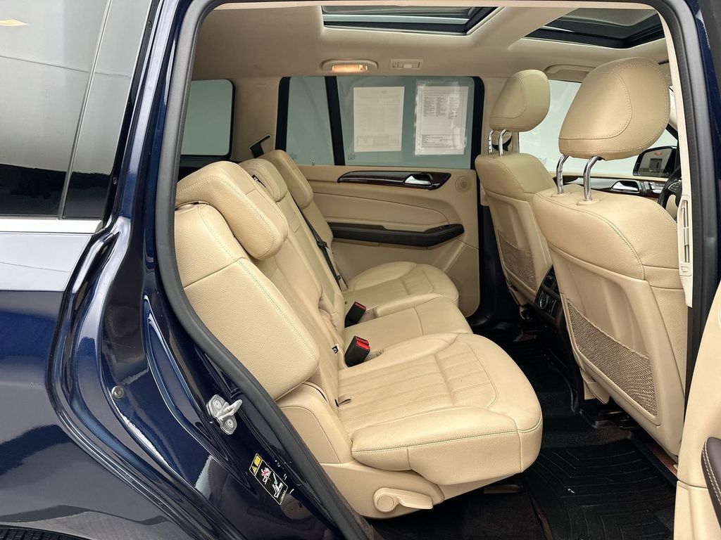 2019 Mercedes-Benz GLS 450 4MATIC 13