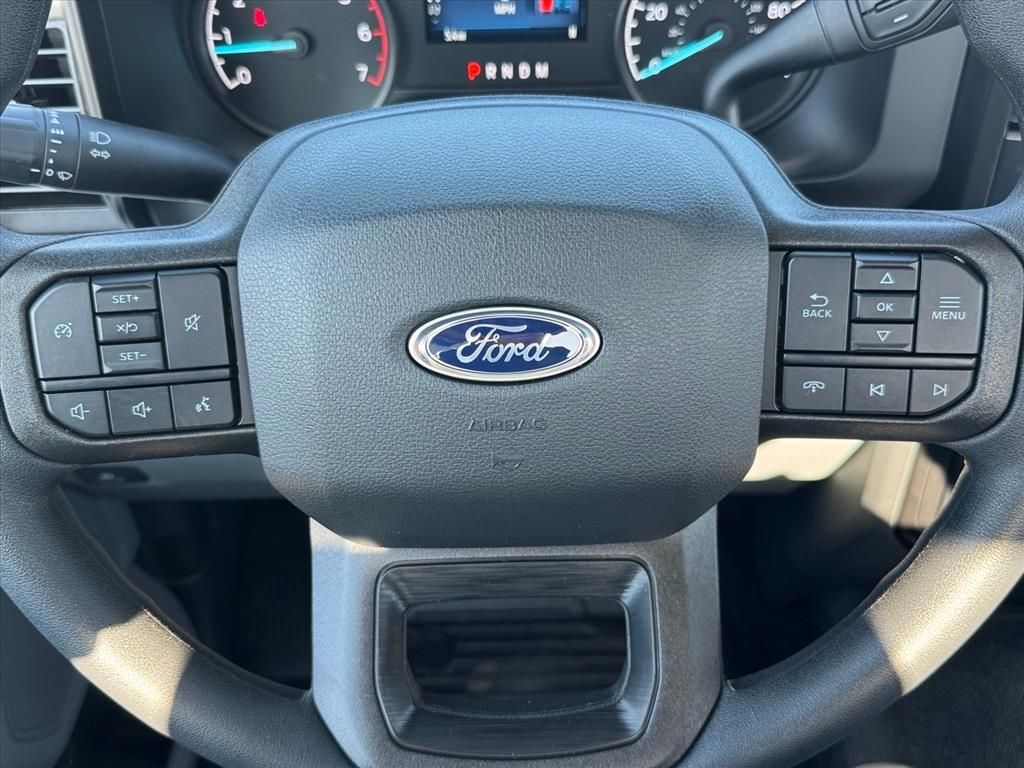 New 2026 Oxford White Ford XL image 12
