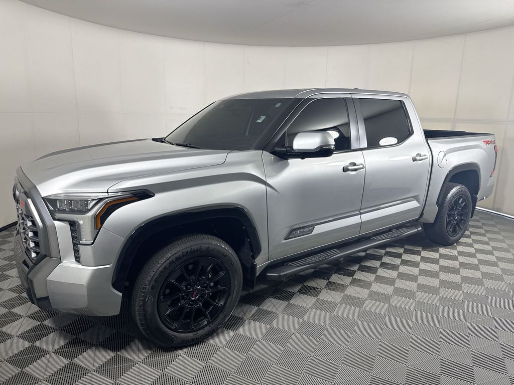 2025 Toyota Tundra Platinum CrewMax Cab 4WD