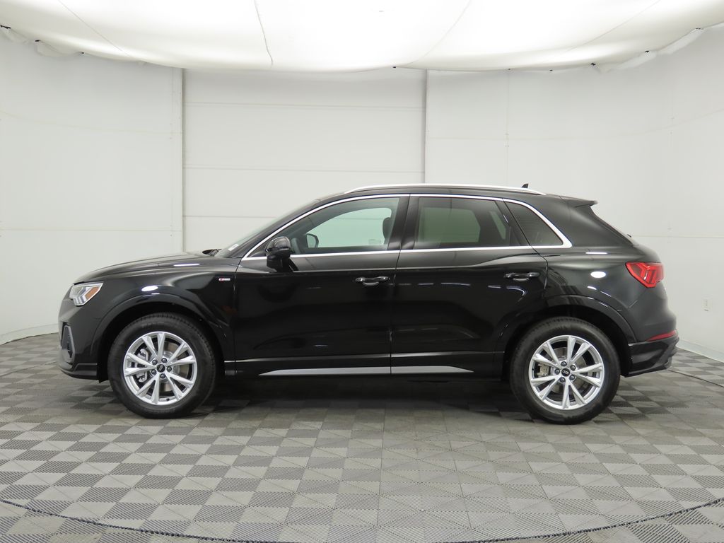 Thumbnail: 2025 Audi Q3 - 8