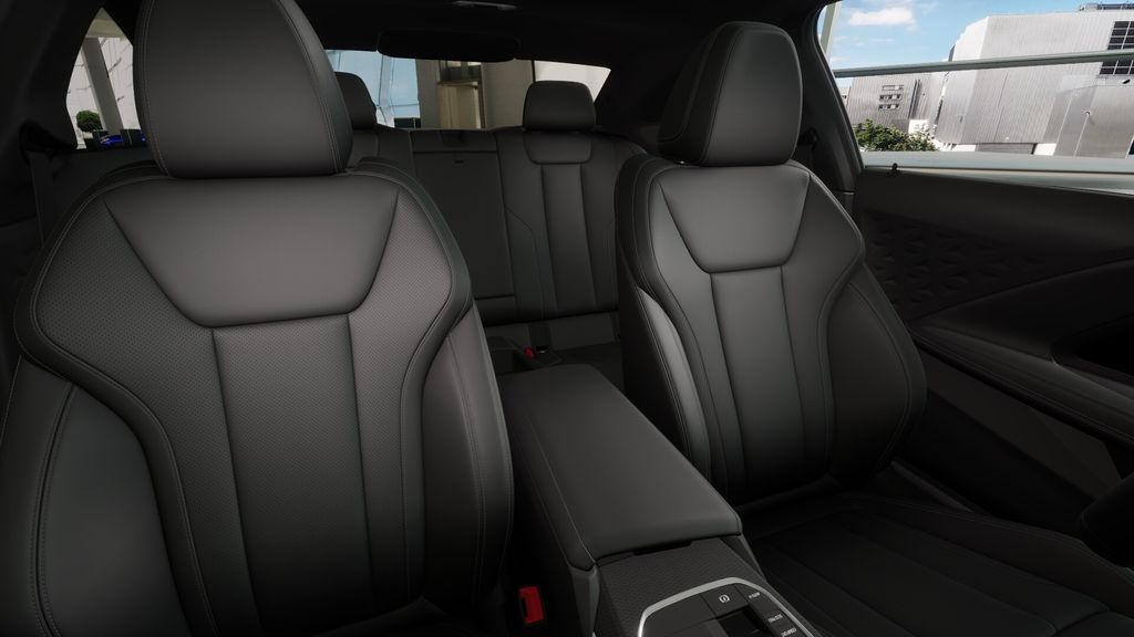 Thumbnail: 2025 BMW 2 Series - 11