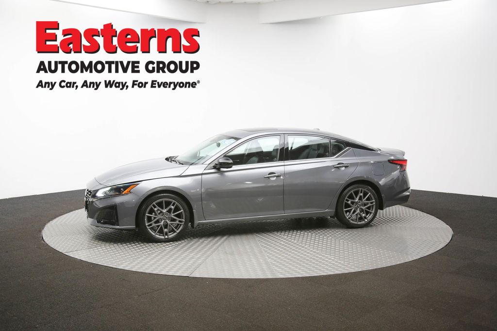 Used 2023 Gray Nissan 2.0 SR image 58
