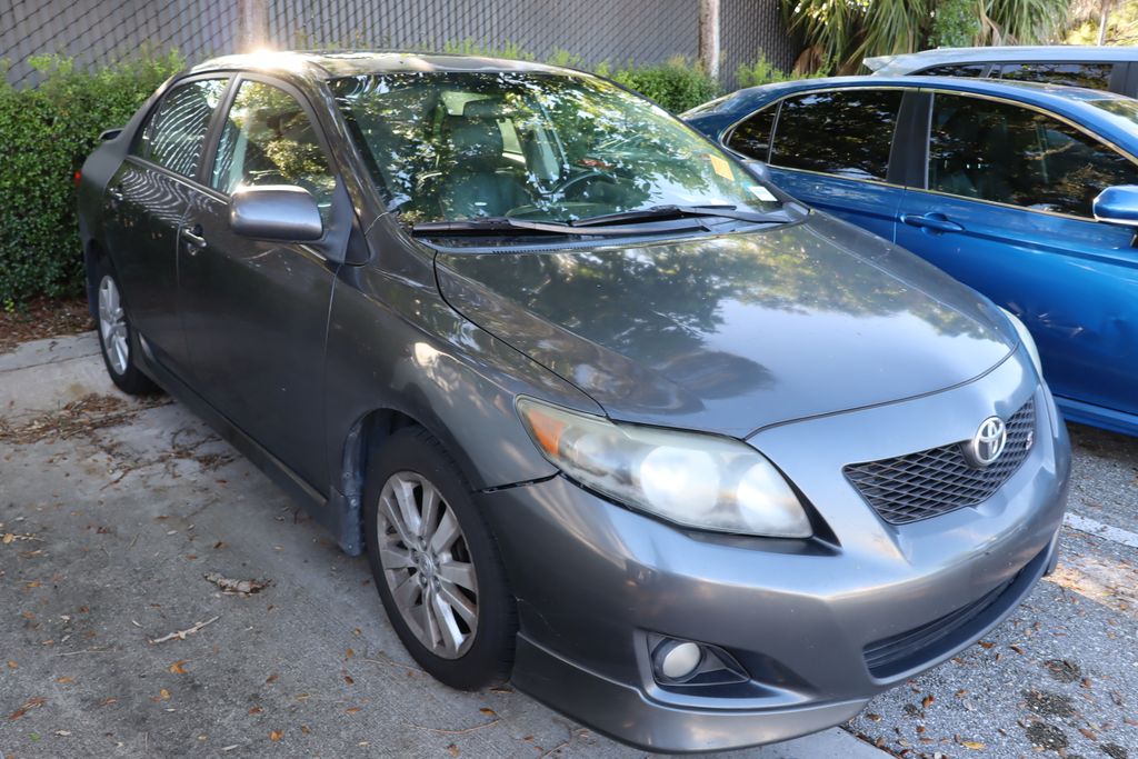 Thumbnail: 2010 Toyota Corolla - 6