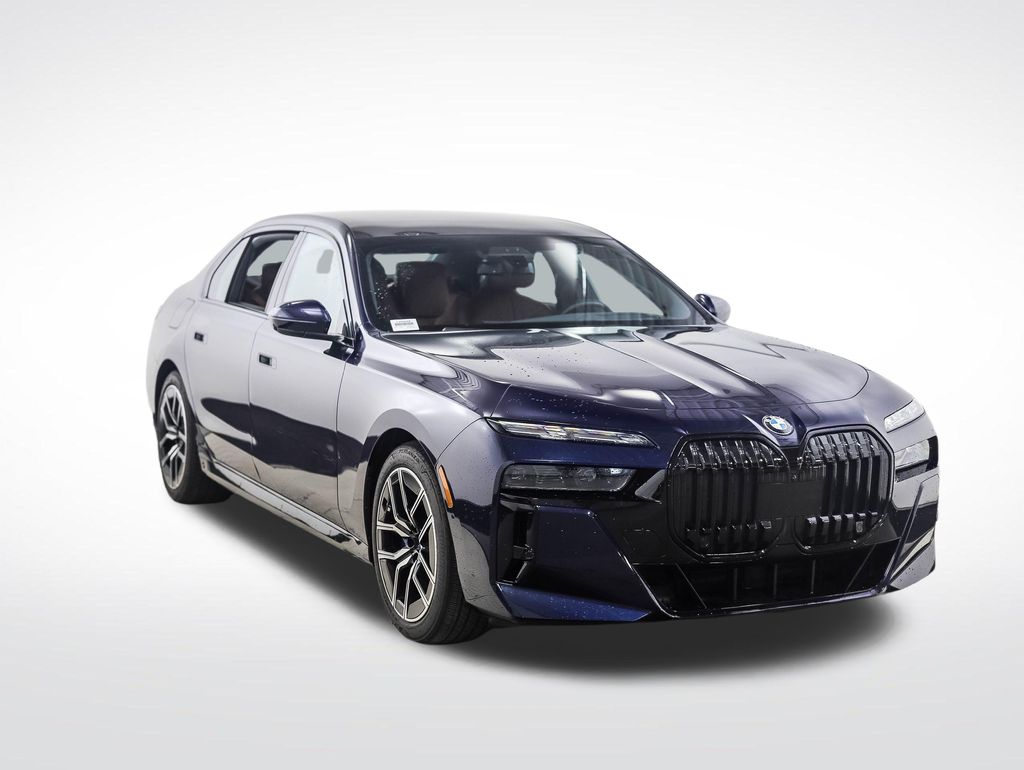 Thumbnail: 2024 BMW 7 Series - 7