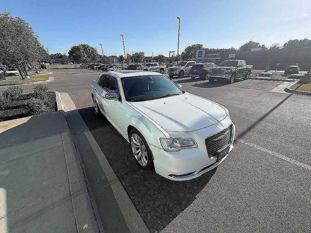 2015 Chrysler 300 C RWD