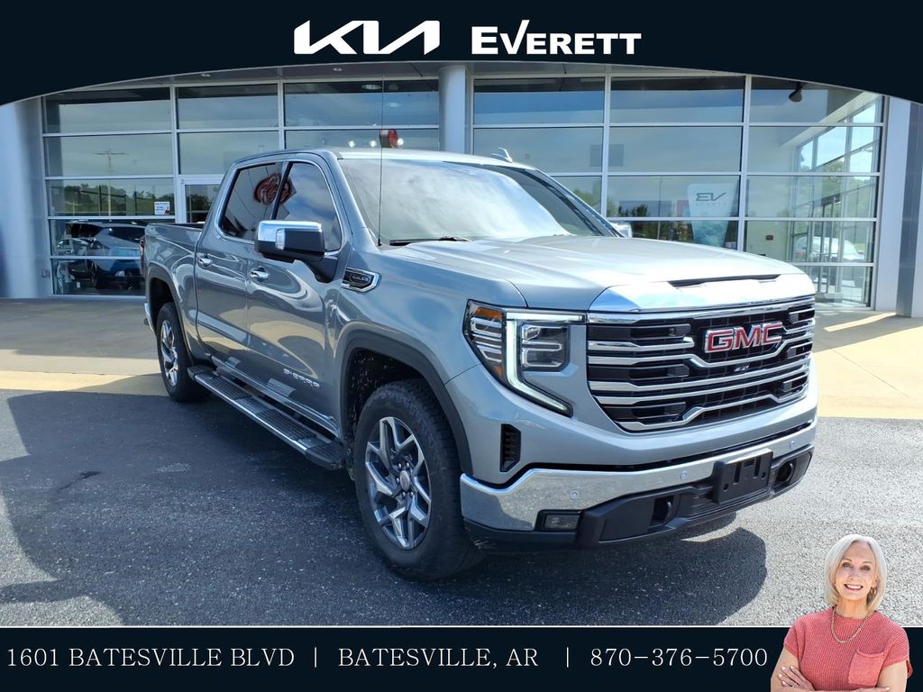 2026 GMC Sierra 1500 SLT Crew Cab 4WD