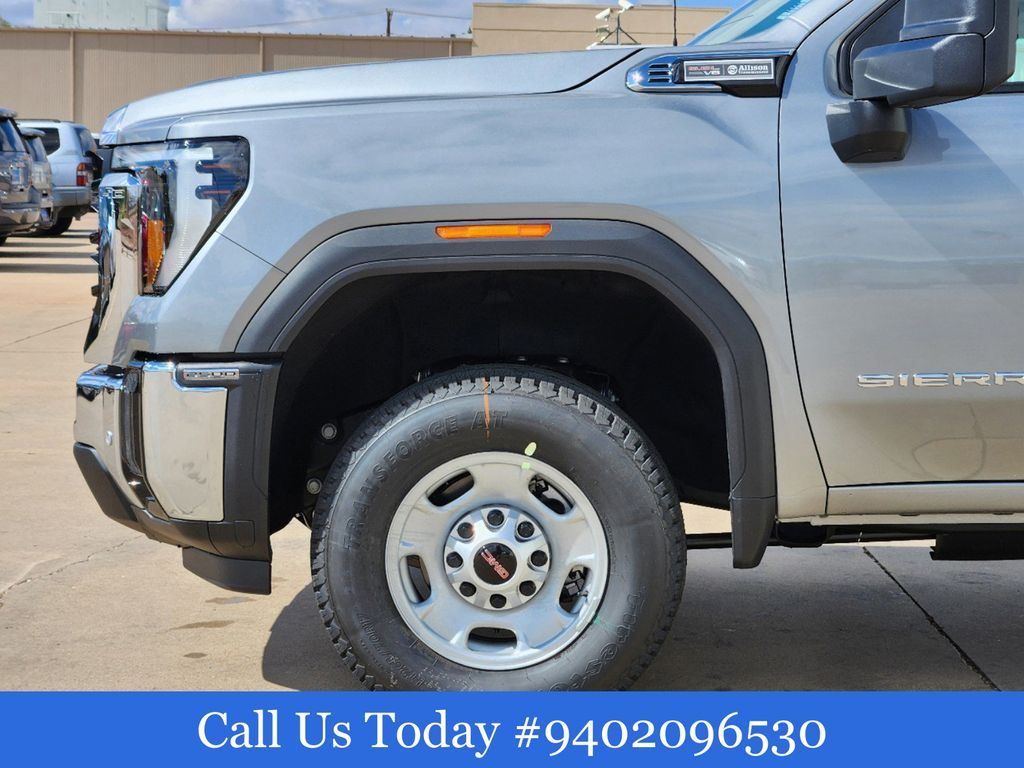 2025 GMC Sierra 2500HD Pro 5