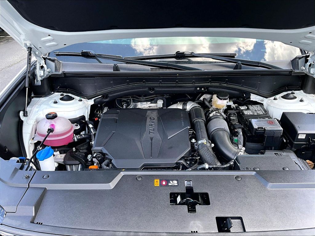 2025 Hyundai Santa Fe — photo 31
