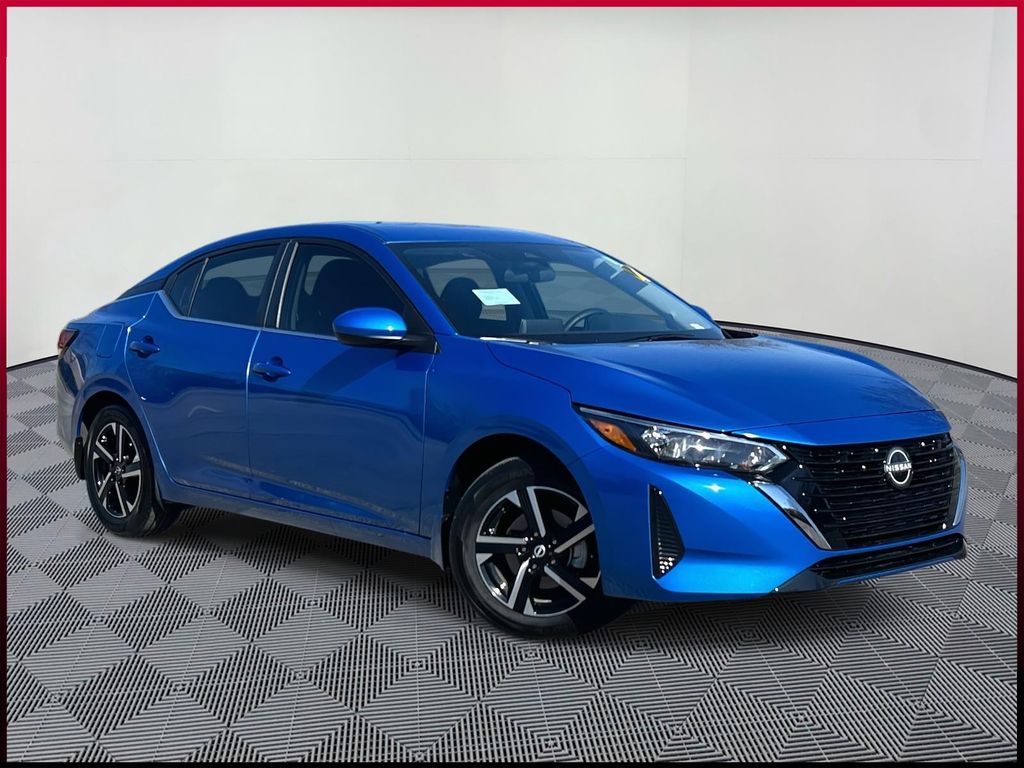 2025 Nissan Sentra SV FWD
