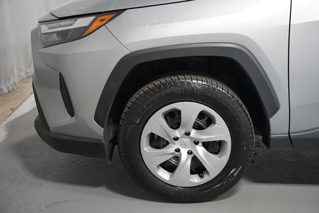 Thumbnail: 2023 Toyota RAV4 - 5