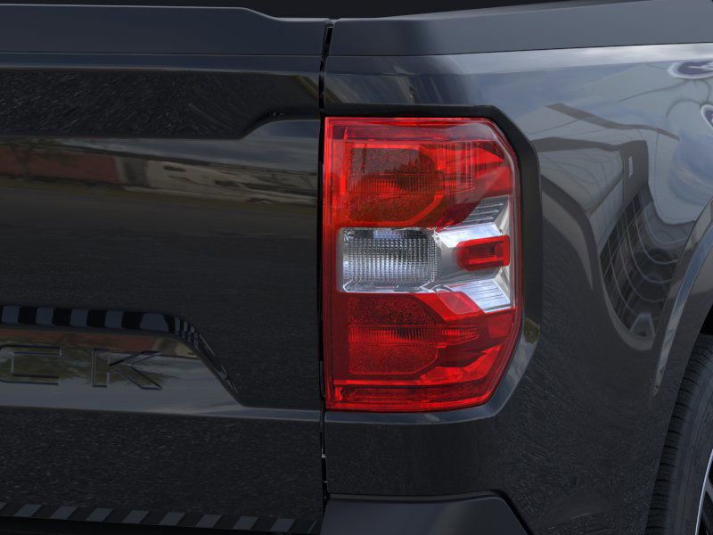 2025 Ford Maverick Lariat photo