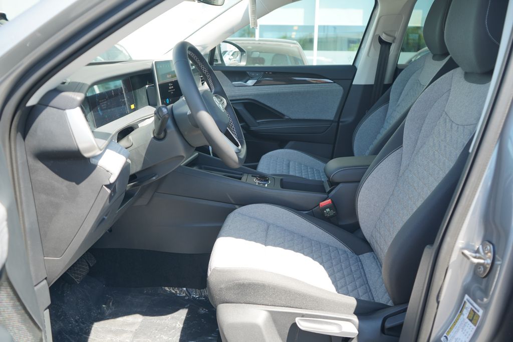 Thumbnail: 2025 Volkswagen Tiguan - 6