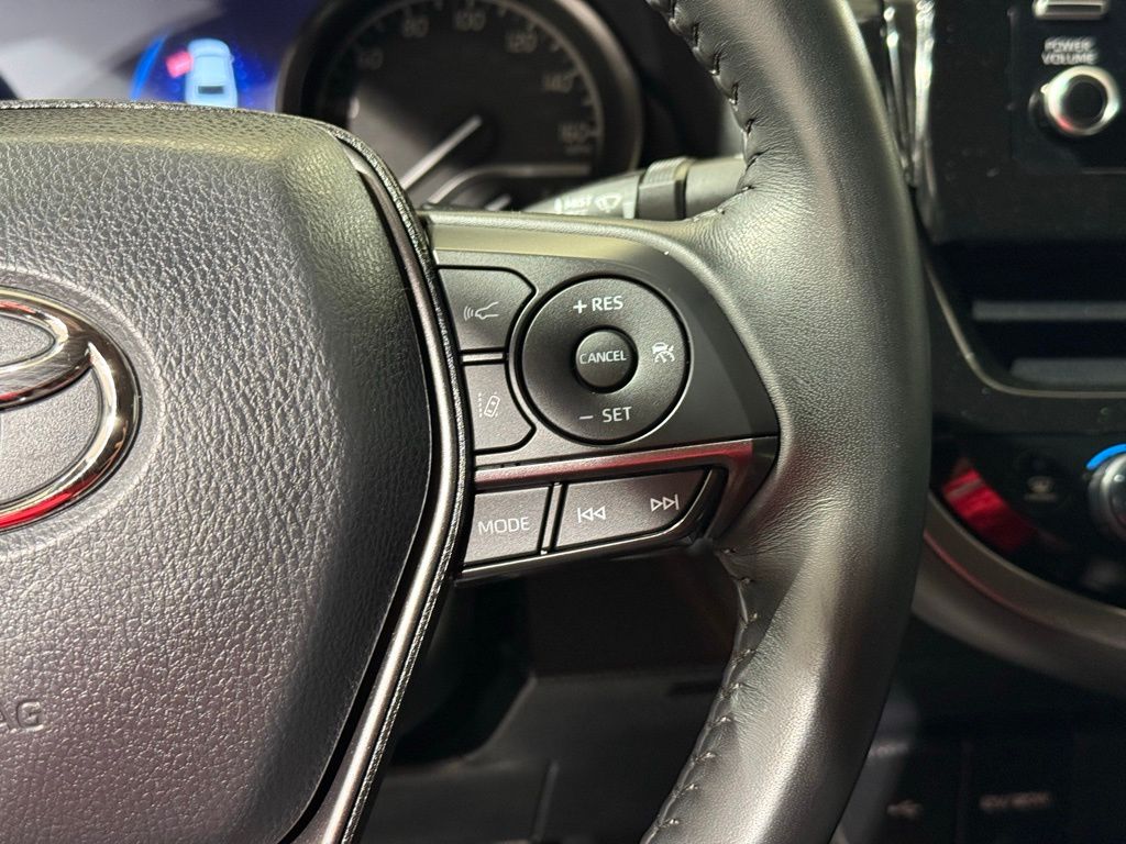 2023 Toyota Camry SE 22