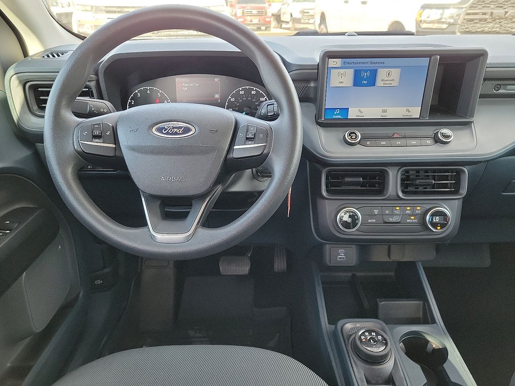 Used 2022 White Ford XL image 17