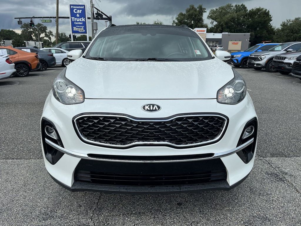 2022 Kia Sportage EX 3