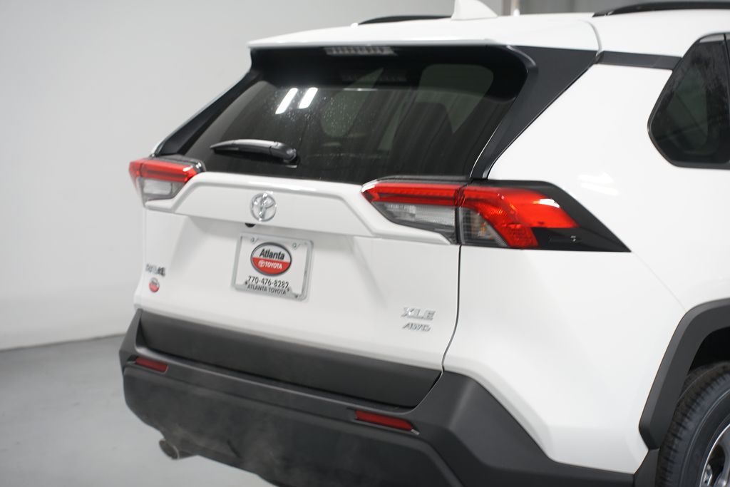 Thumbnail: 2025 Toyota RAV4 - 9