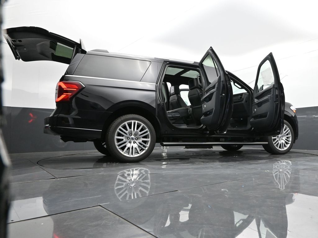 2024 Ford Expedition MAX Platinum