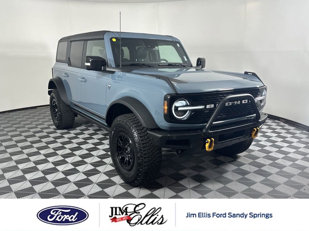 2021 Ford Bronco First Edition 1