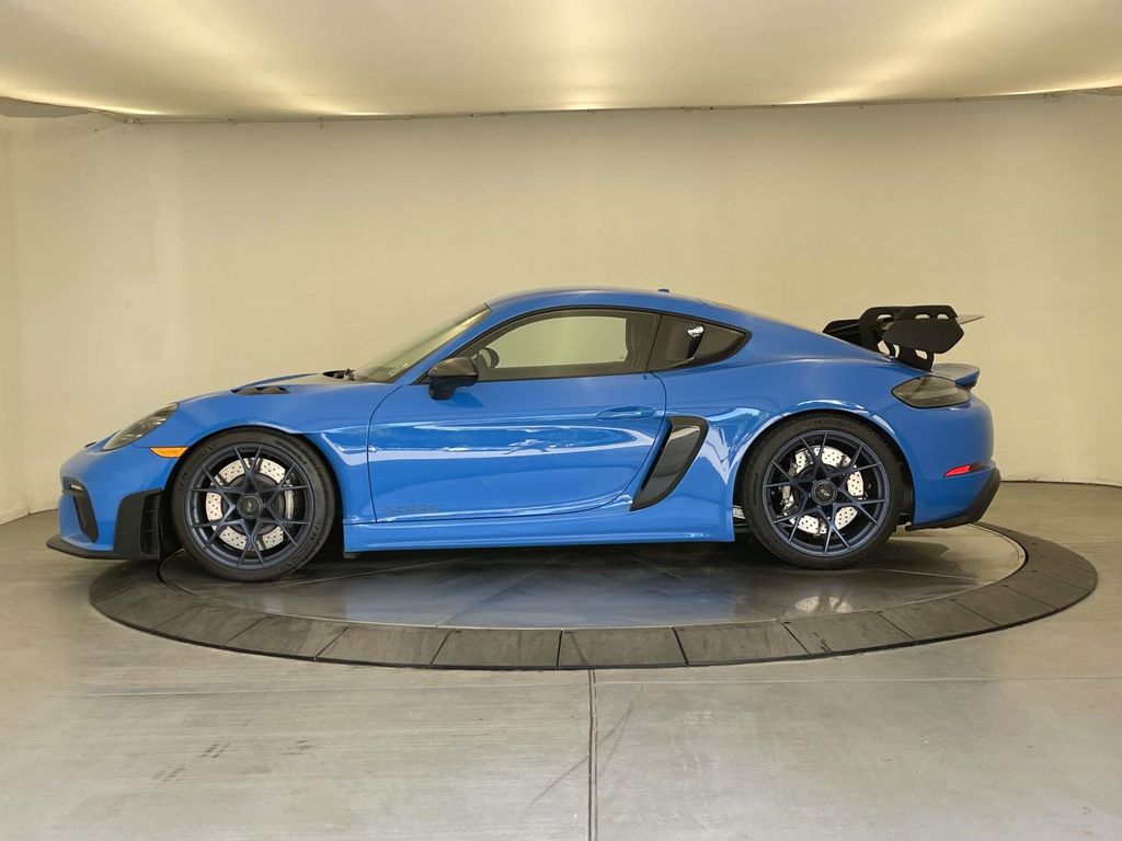2025 Porsche 718 Cayman GT4 RS - 1