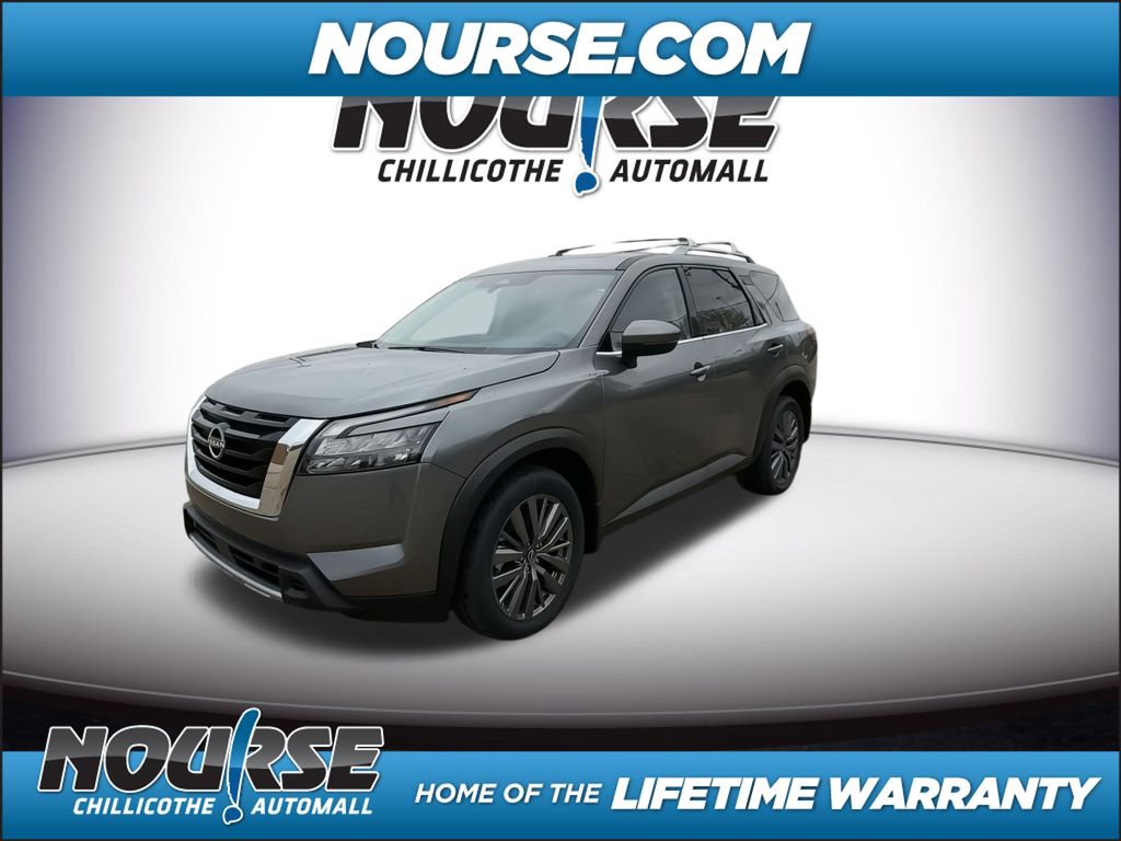 2025 Nissan Pathfinder SL photo